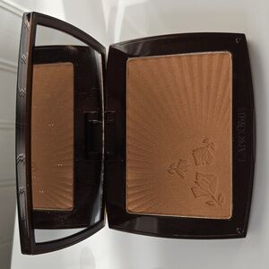 Lancôme  Star Bronzer Long Lasting Bronzing Powder #02 solaire